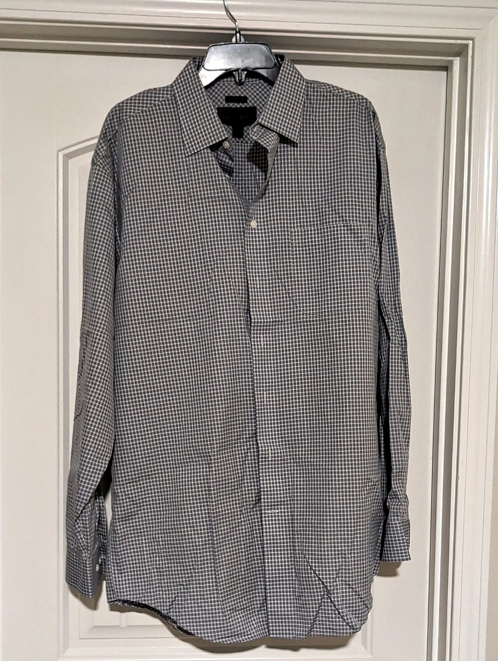 Jos A Bank Reserve Checkered Cotton Button Down Size Medium Like New
